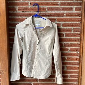 Columbia Button down shirt. Size xs